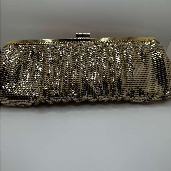 Whiting & Davis Gold Mesh Clutch - Picture 2 of 7